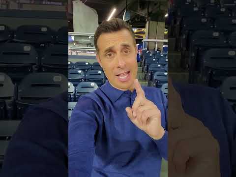 World Series game one to @bluejays @dodgers @ktlathecw #ktla5 #dodgers #uejays #itfdb #mlb