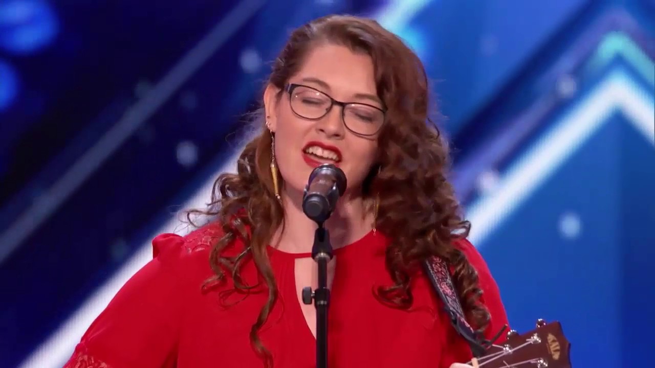 Mandy Harvey Performs 'Try' on AGT 2017 🎤
