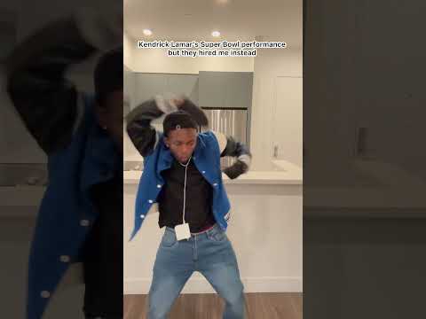 Kendrick Lamar‘s halftime performance except I’m a back up dancer 😂