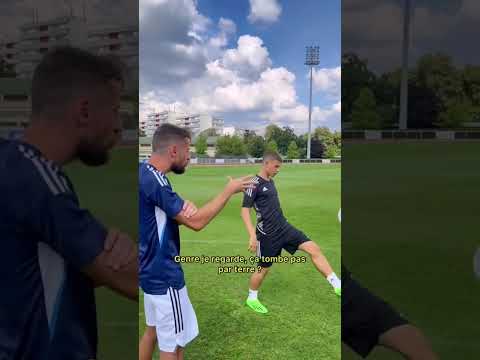 On veut tous leur demander ça 👀 (Ismaël Gharbi du PSG)