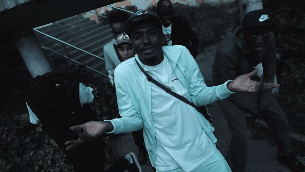 Abadi - Compton (Official Video) 🎶