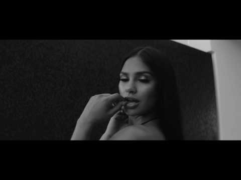 Booba - A la folie (Clip Officiel)