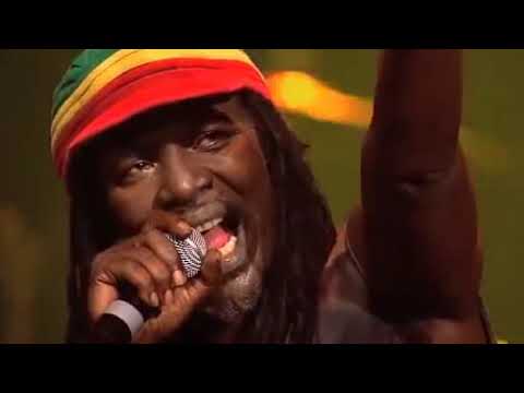 Alpha Blondy - Peace in Liberia (Live Paris 2009)