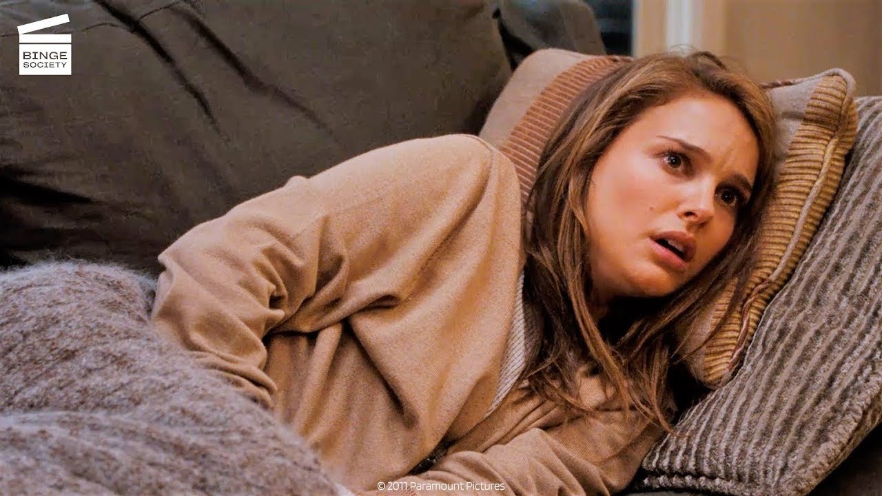 Sex Friends: Adam Soutient Emma Pendant ses Règles 🍰