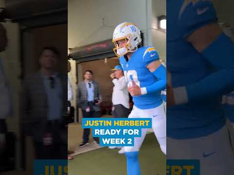 herbert takes field vs titans