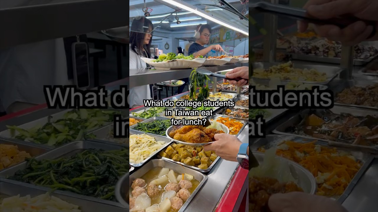 Discover What Taiwanese College Students Love for Lunch 🍱 | Inside National Taiwan University