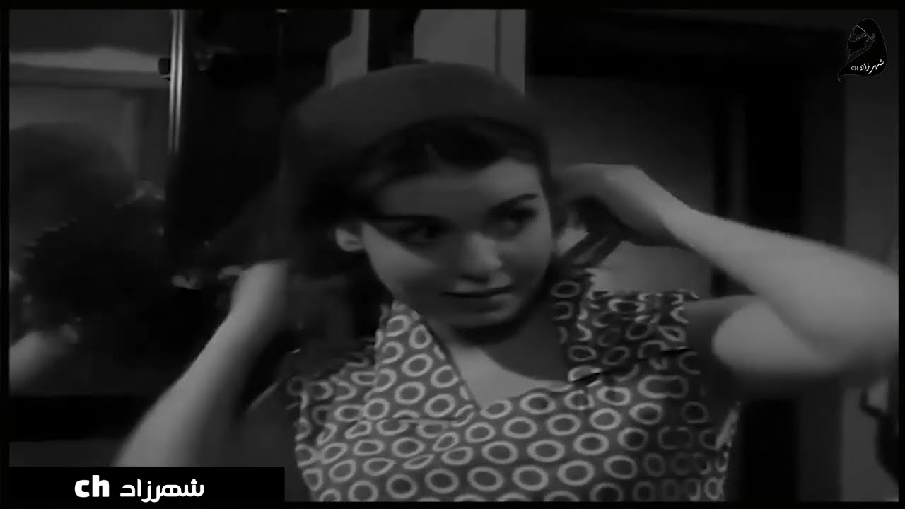 دراما مشوقة: زوجة تتسلل إلى غرفة جارها على السطح بعد عودته للعمل 😱