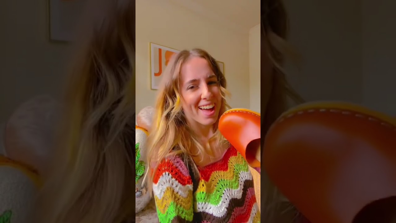 Essential Shoes for 70s Fashion 👠