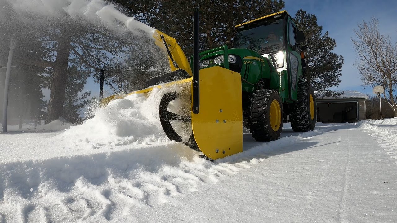 John Deere 2032R & 54in Snow Blower Walkaround ❄️