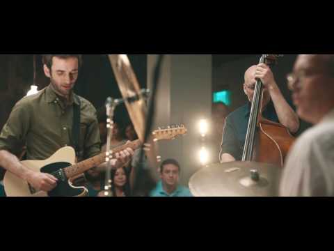 Julian Lage - I'll Be Seeing You (Live in Los Angeles)