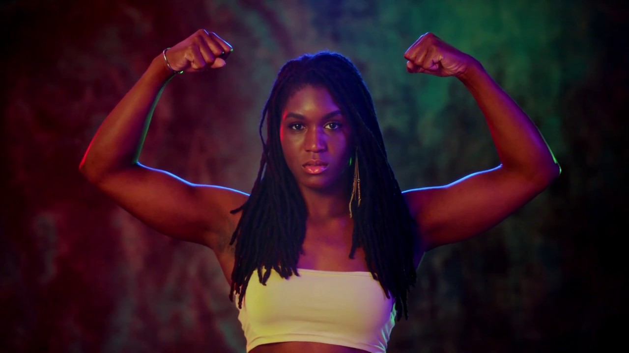 Dadju - Lionne (Clip Officiel) đ¶ En tournĂ©e en France, Suisse & Belgique + Concert au Parc des Princes