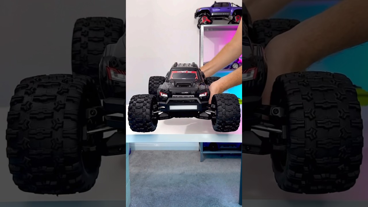 🚗 Unboxing & Test Drive of the New MJX Hyper Go 10208 Brushless 4S Truck!