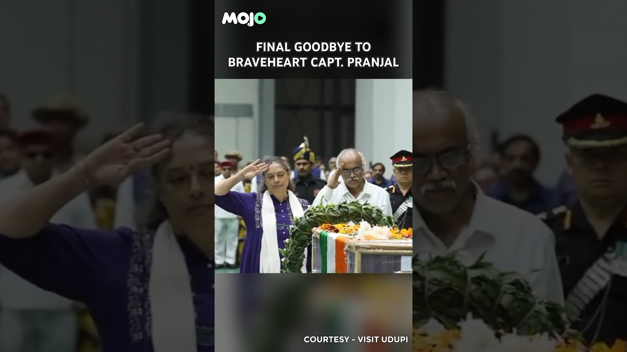 Parents Say Final Goodbye to Martyr Son in Rajouri 🇮🇳