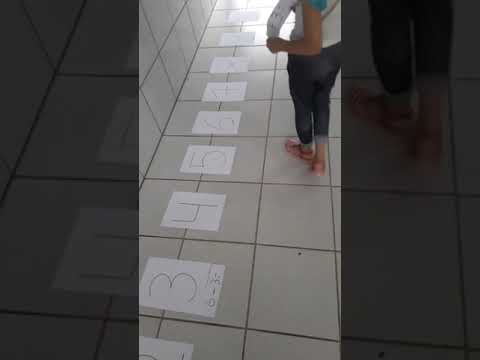 Atividade lúdica, para aprender os cálculos de adição e subtração.