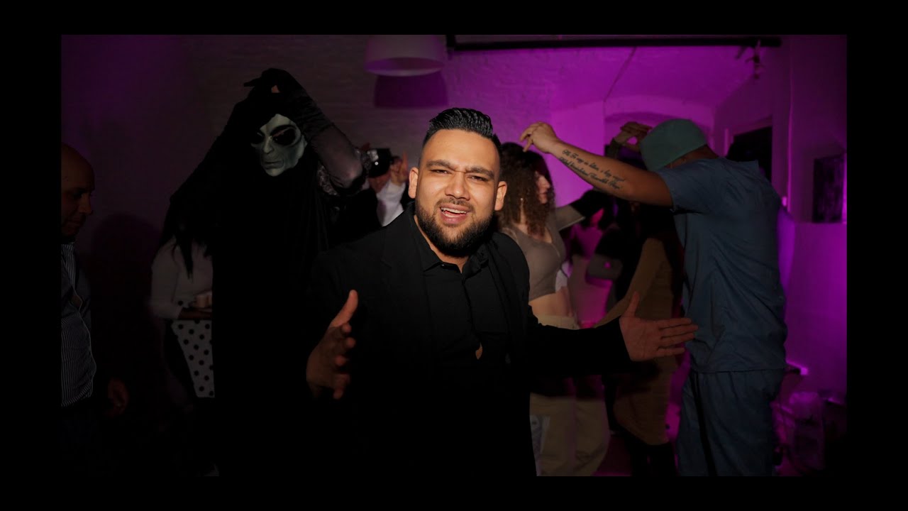 Balogh Roberto - A Világ Tetején 🎶 Official Music Video