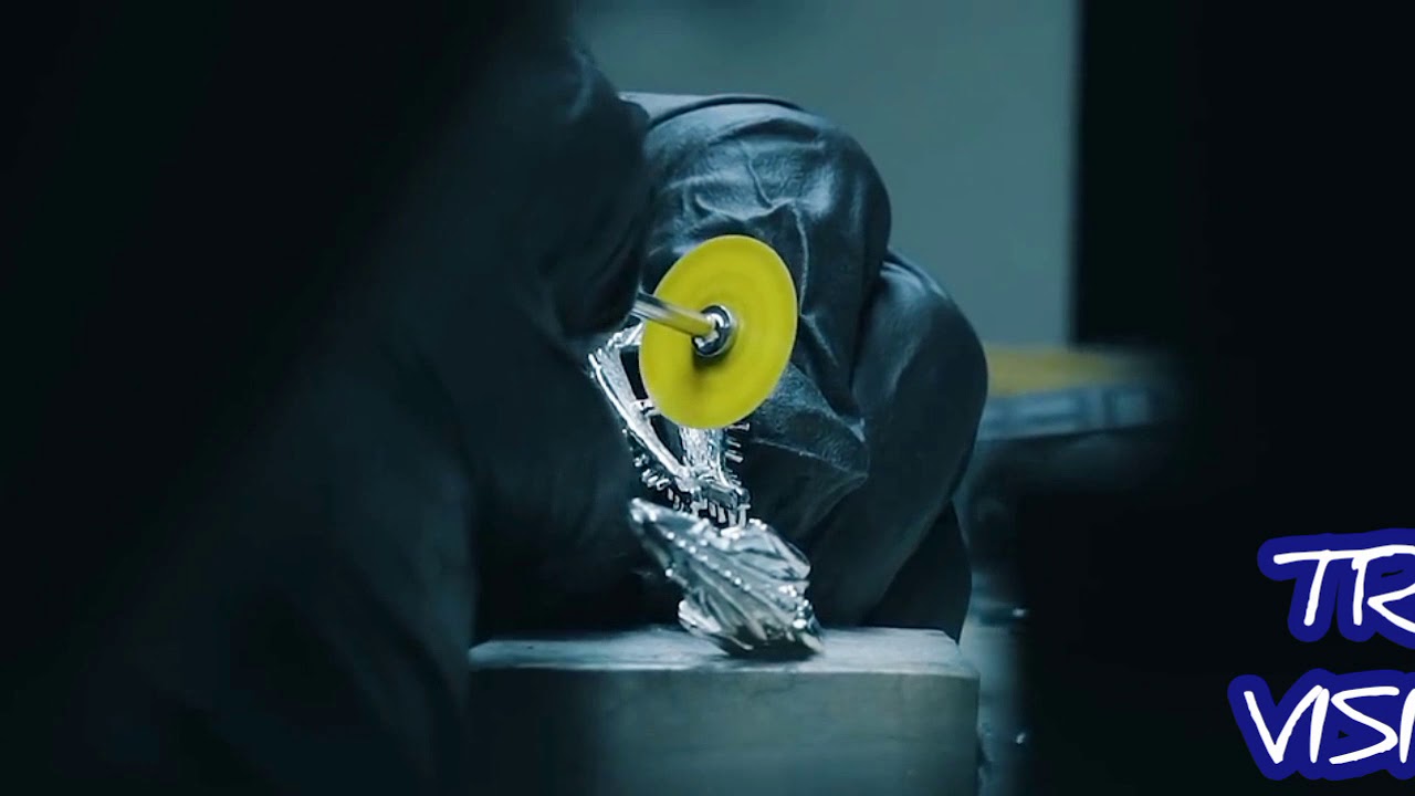 Liberty Walk GTR with Bagged Setup