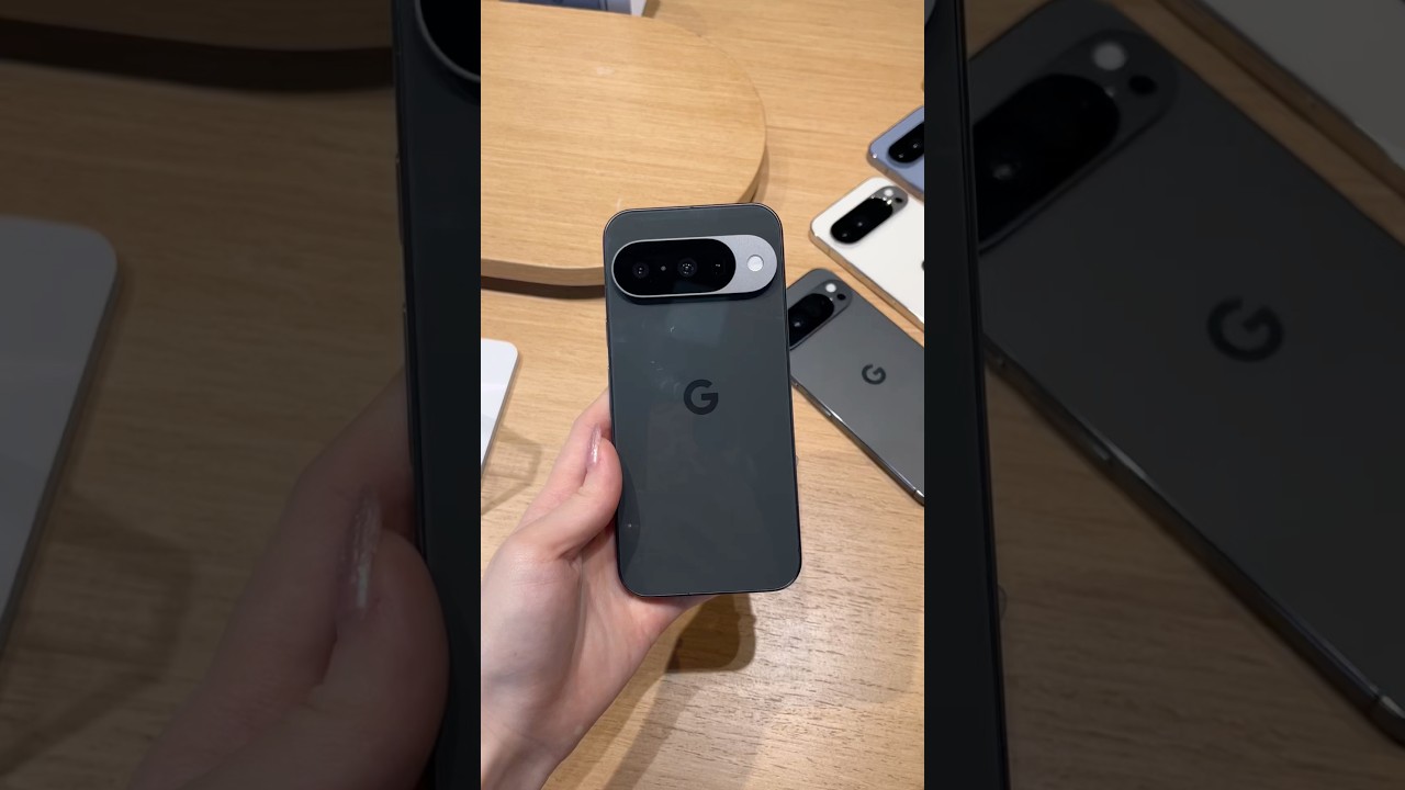 Google Pixel 10 in Obsidian Black 🖤