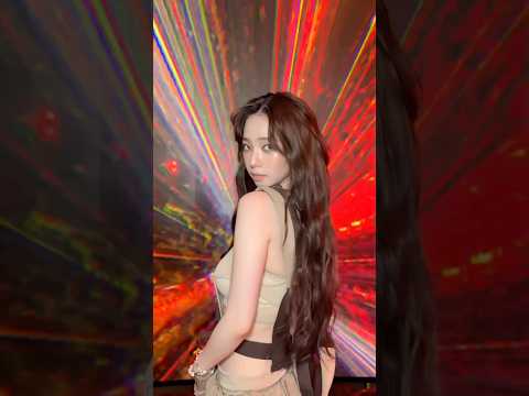 we atta-ta-ta-tackinā #aespa #ģģ¤ķ #KARINA #칓리ė #DarkArts #aespaDarkArts #shorts