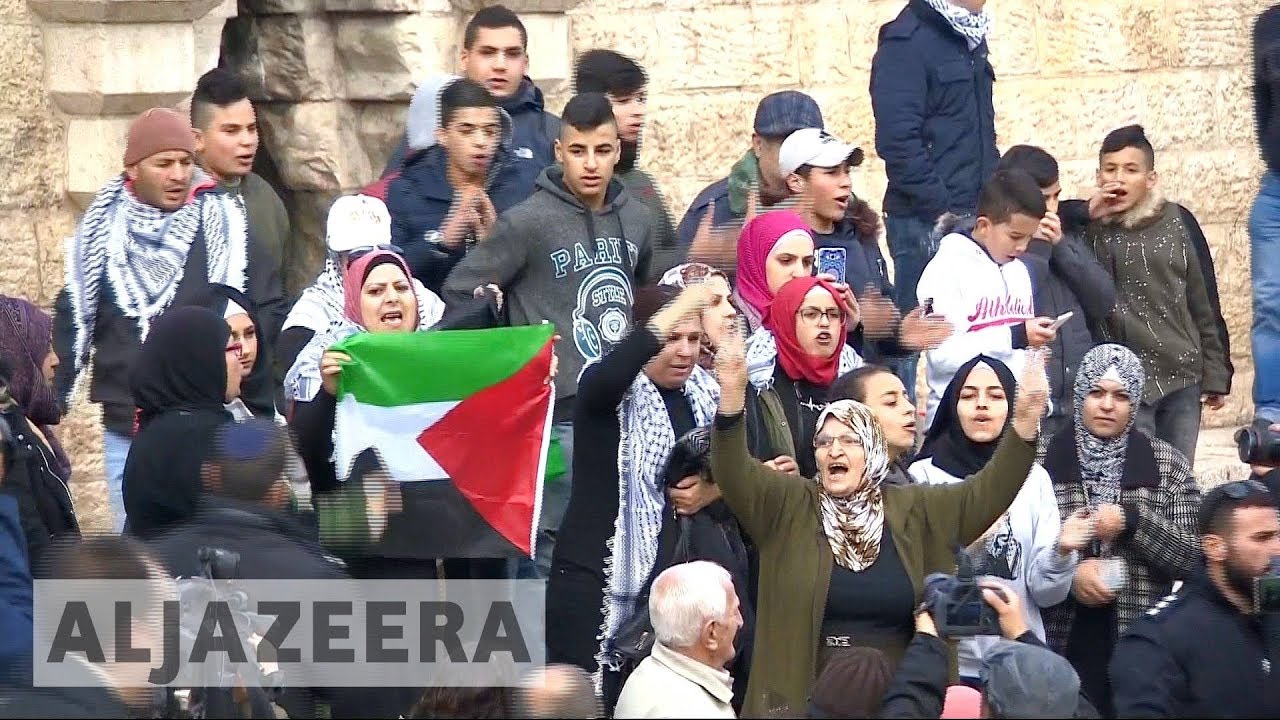 Protests Erupt in Palestine Over US Jerusalem Decision ๐