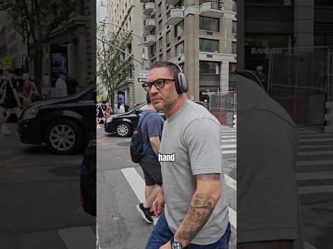 Why Tom Hardy avoids touching actresses?￼