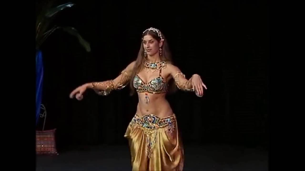 Sadie Belly Dance: Charisma & Elegance ✨