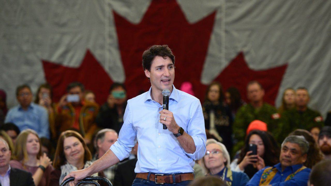 Trudeau anticipates respectful talks with Trump 🇺🇸