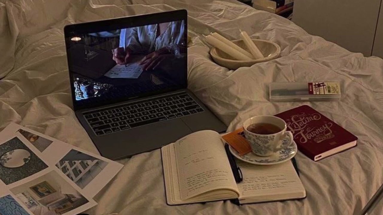 Romantic Study Playlist πΆ