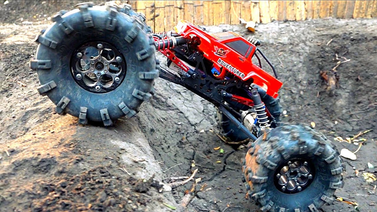 MASSIVE TIRES + Toyota Body ='s a MONSTER TRUCK! MOA in the Backyard Scale Park | RC ADVENTURES