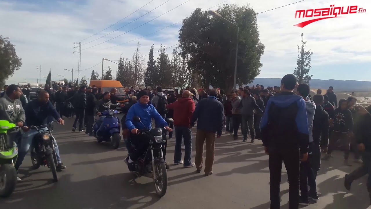 Kasserine: Funeral of Abderrazak Zerki – Remembering a Beloved Figure 🕊️