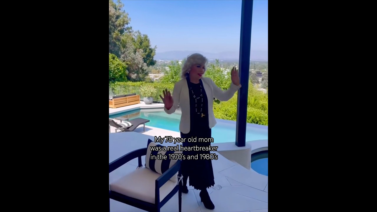 Glamour Shots Craze of the 80s ✨