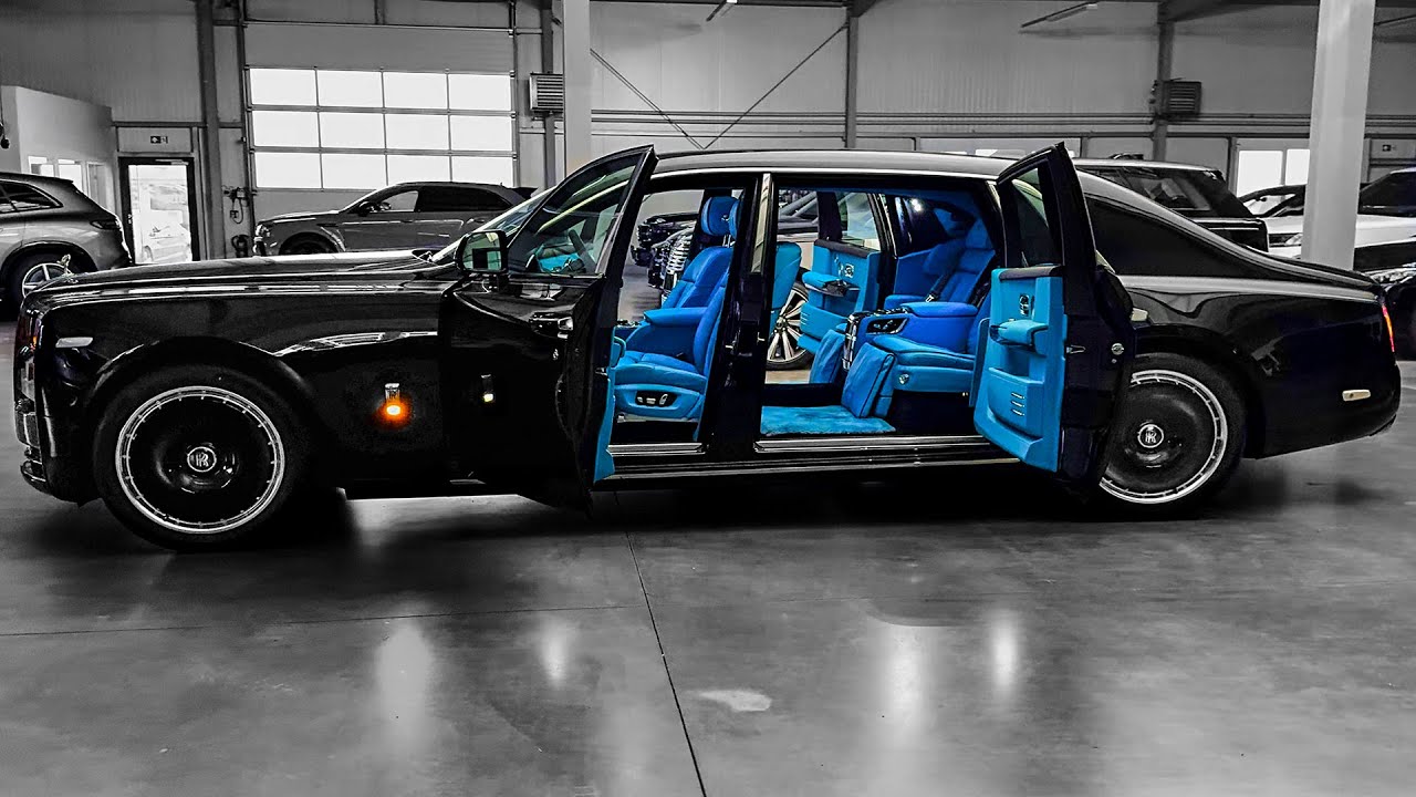 2025 Rolls-Royce Phantom - The Pinnacle of Luxury Large Sedans