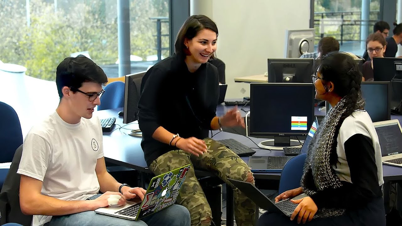 Discover Computer Science at Cambridge: Insights from Students & Staff ๐