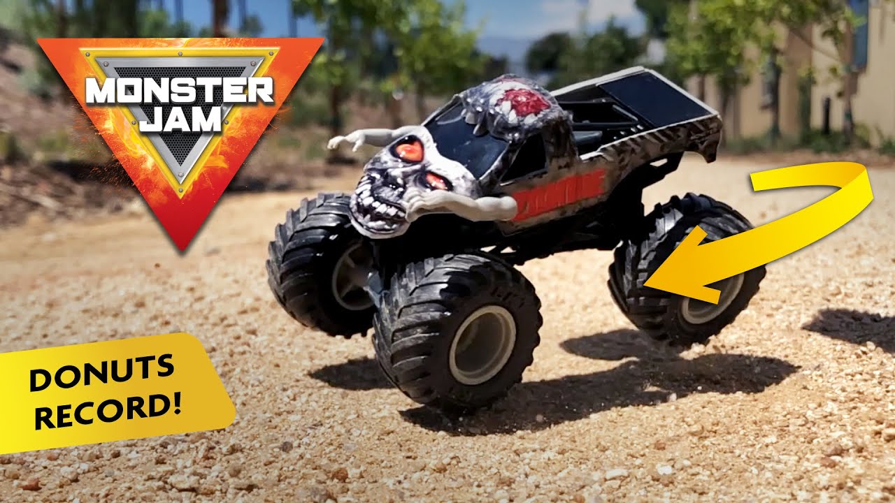 Zombie's Record-Breaking Donut Challenge 🍩