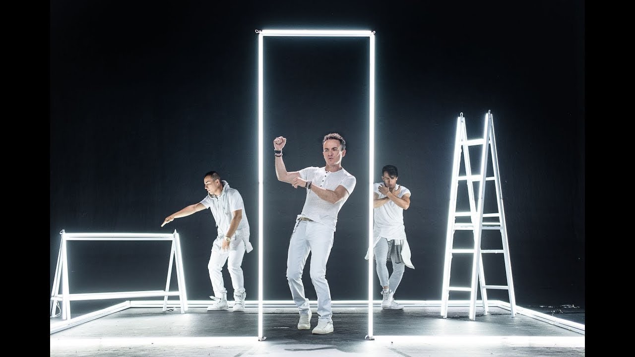 Fonseca - Por Pura Curiosidad 🎶 | Nuevo estilo y fusión musical