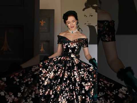 My dress, petticoat and jewellery from British Retro ♥️ #style #retro #vintage #beauty