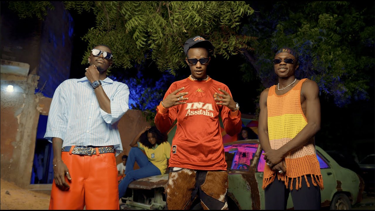 Bilou XIV feat. Samba Peuzzi - Mafia Bi (Clip Officiel)