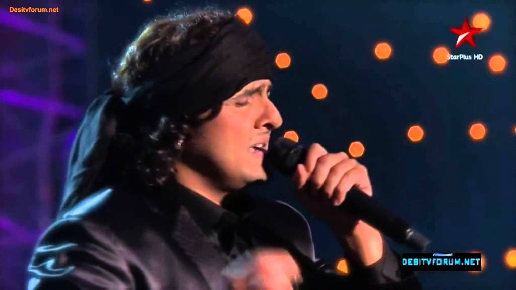 Sonu Nigam Performs 'Abhi Mujh Me Kahin' at GIMA 2012 🎶