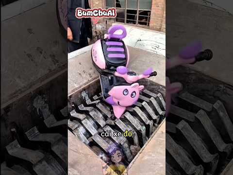 Bố Phá Chiếc Xe Vì Con Gái Không Làm Bài Tập 😱