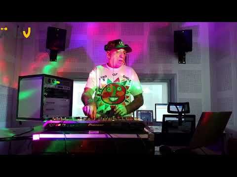 DJMC MOEZ A MUSIC BOX SUR RADIO JEUNES TUNIS