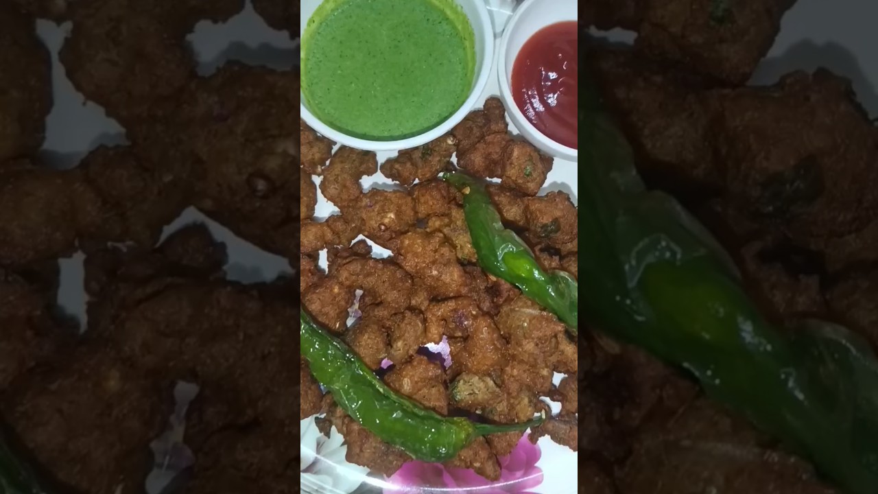 Quick & Crispy Moong Dal Pakodi for Evening Snack! 🥣