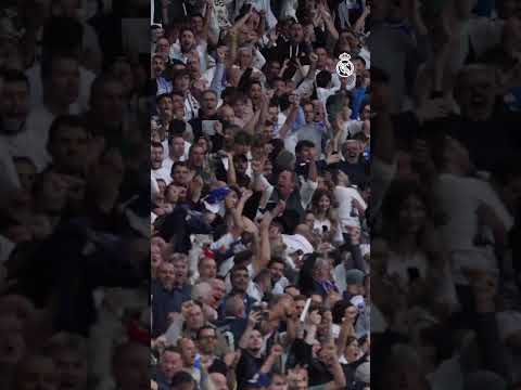 🔊 The ROAR of the Bernabéu! #ElClásico #RealMadrid #Madridistas