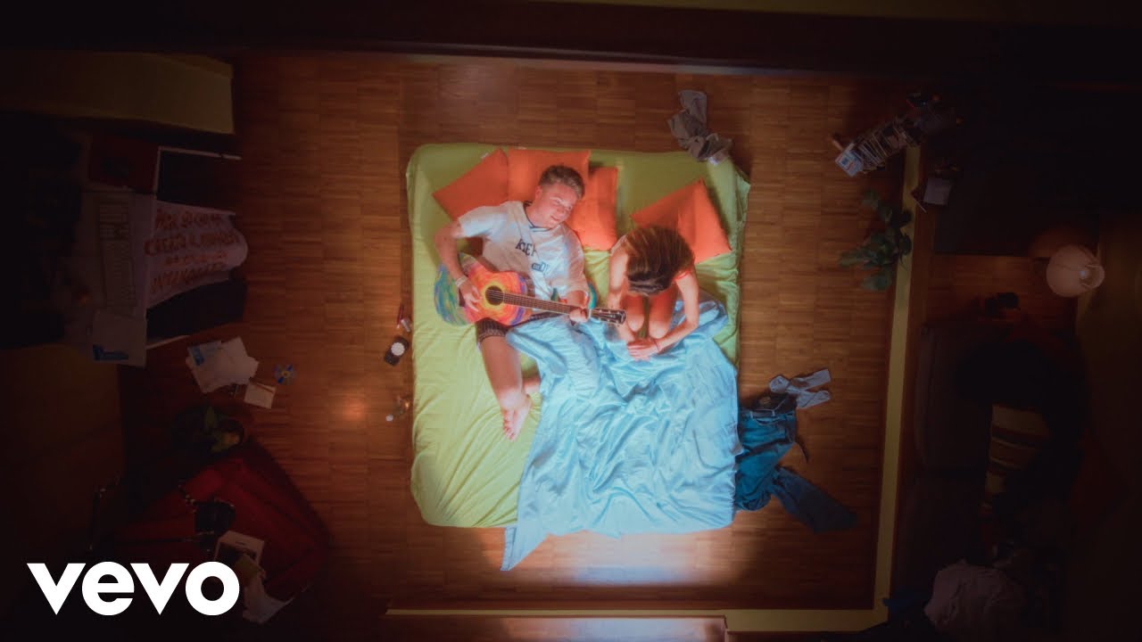 ALFA - Vabbè ciao (Official Video) 🎶