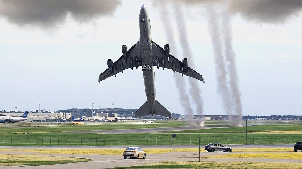 65 Astonishing Aviation Moments Captured โ๏ธ