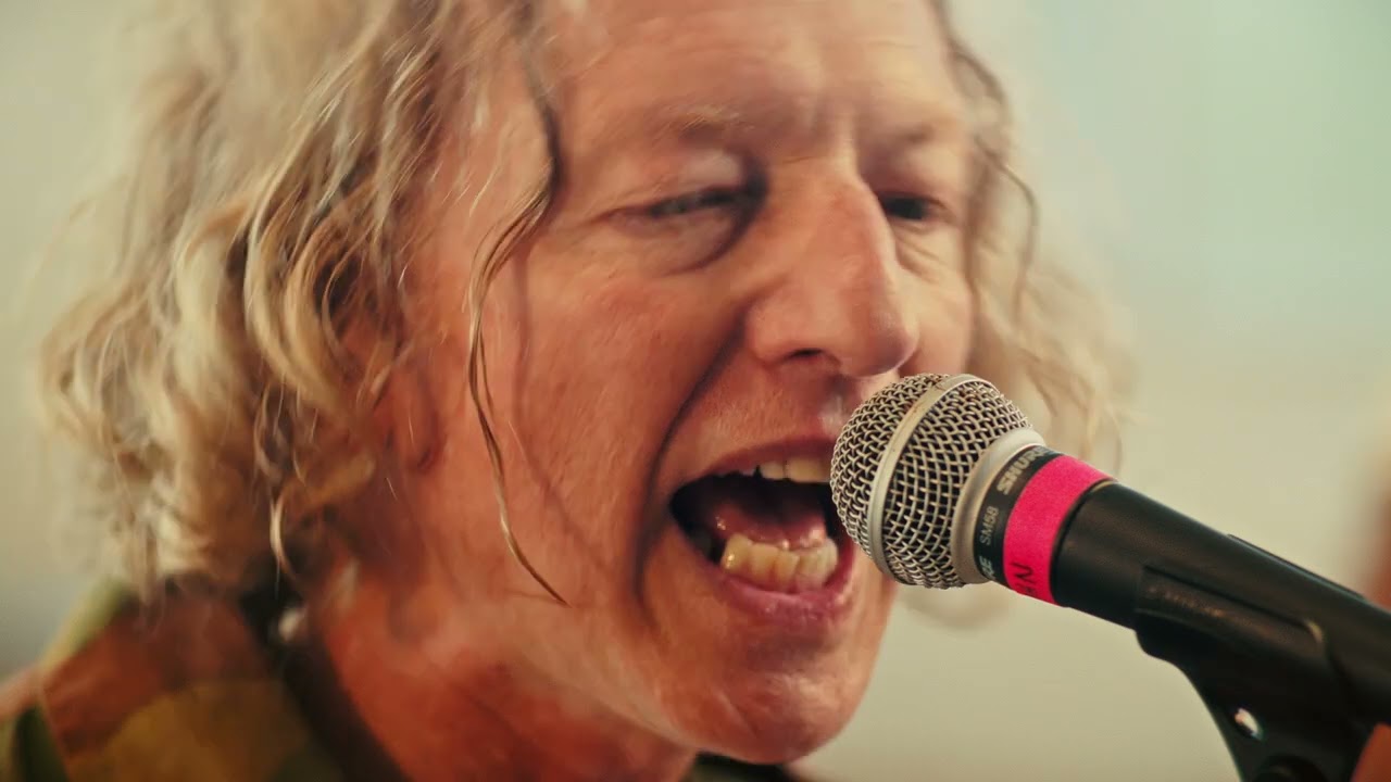 Watch Cast's New Music Video for 'Poison Vine' feat. P.P. Arnold 🎶