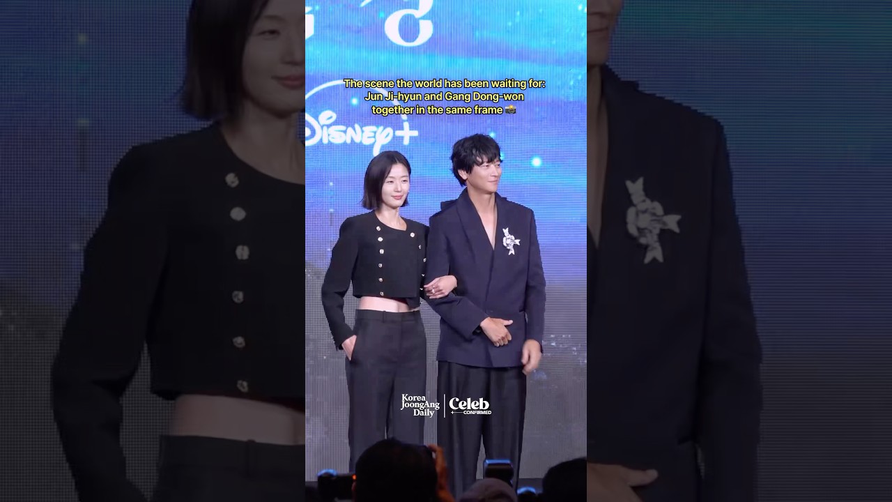 Jun Ji-hyun & Gang Dong-won at Tempest Press Conference 🎬