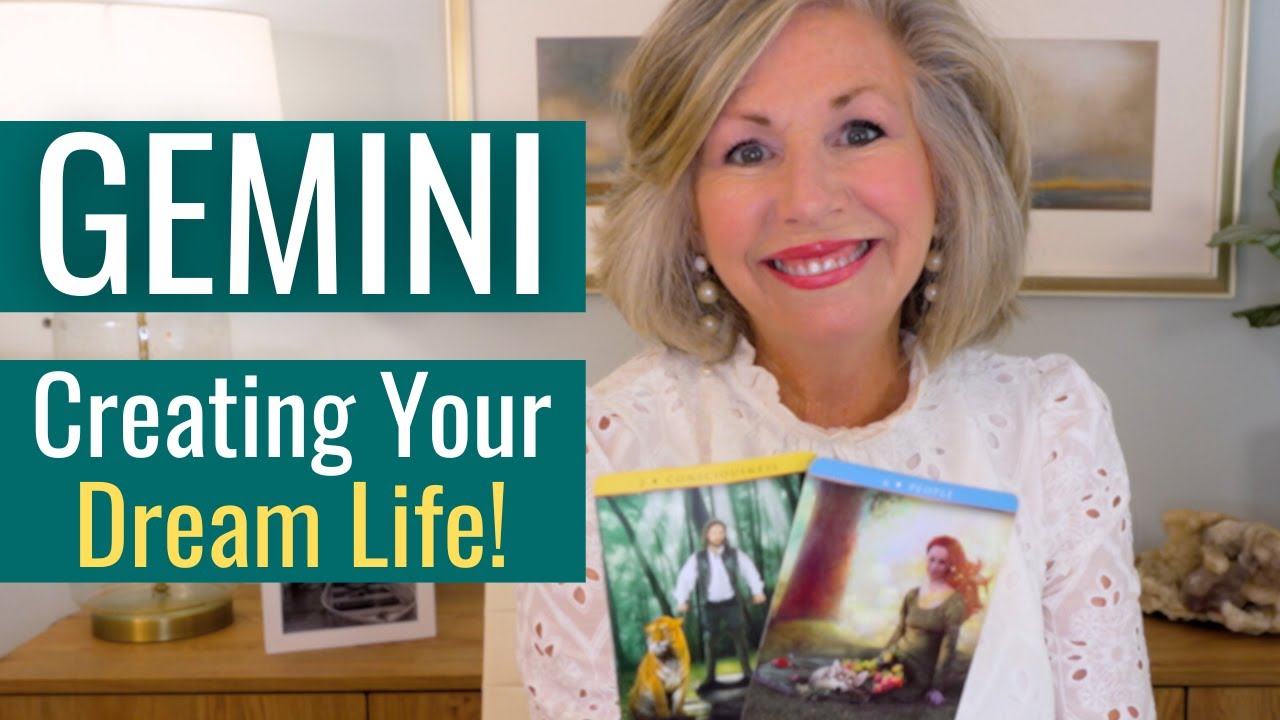 Gemini November 2025 Tarot Reading ✨ Destiny Awaits You!