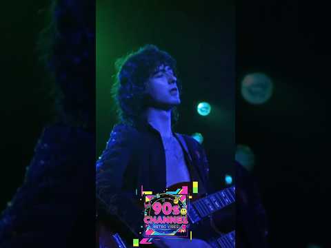 Jimmy Page plays guitar slowly #jimmypage #ledzeppelin #concert #90s #90svibes