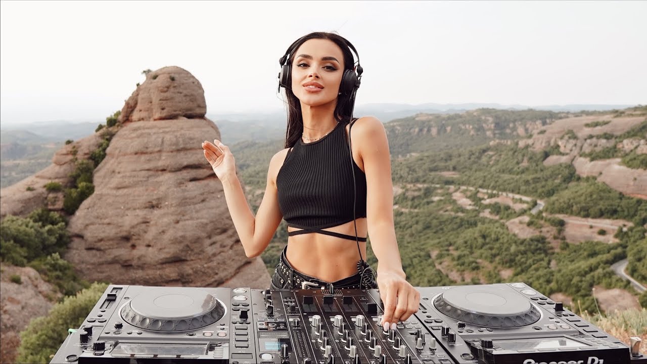 Korolova Live Set in Catalonia 🎶