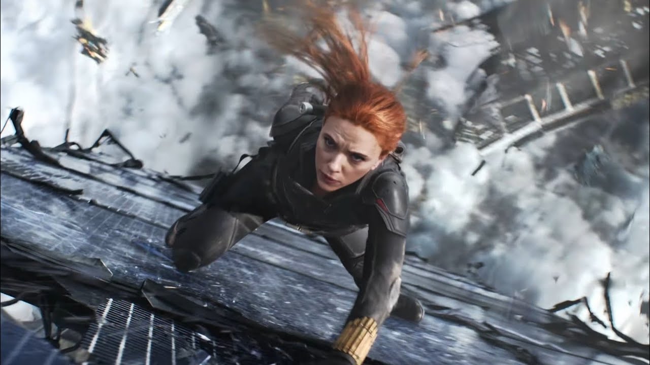 Skydiving Sisters in Black Widow | IMAX HDR