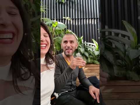 لطفي عبدلي في باريس: سخرية أم عبقرية؟